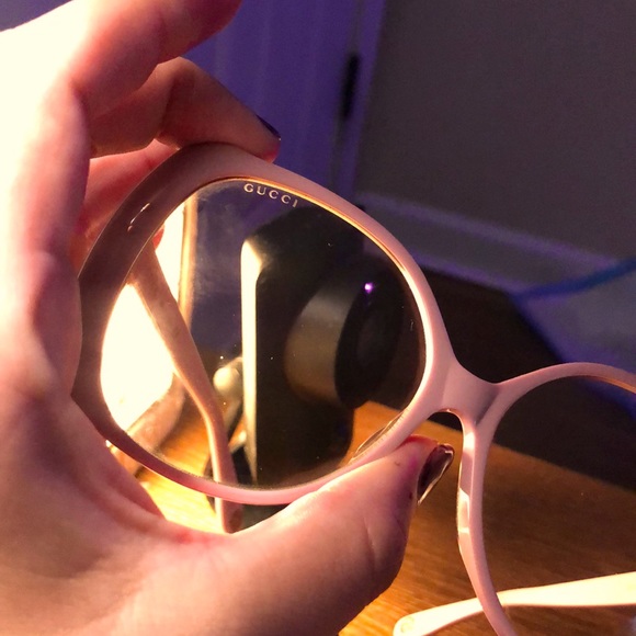 GUCCI PINK SUNGLASSES BRAND NEW! No scratches! I love them they are a super sale - Picture 4 of 11